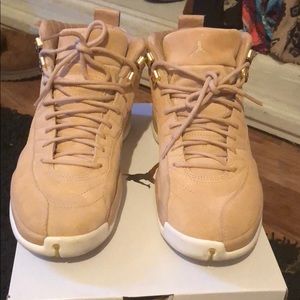 WMNS AIR JORDAN 12 RETRO